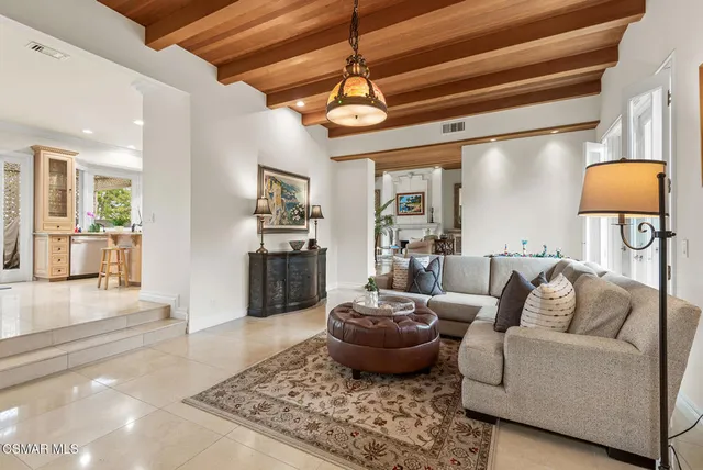 $2,895,000 | 32377 Lake Pleasant Drive, Westlake Village, CA 91361