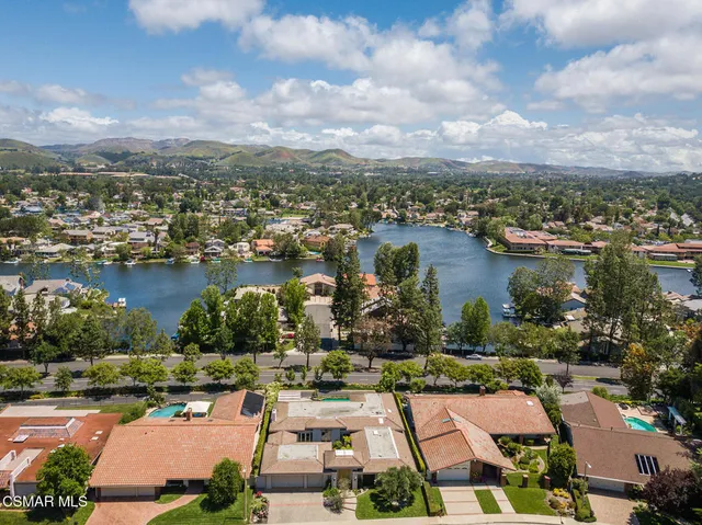 $2,895,000 | 32377 Lake Pleasant Drive, Westlake Village, CA 91361