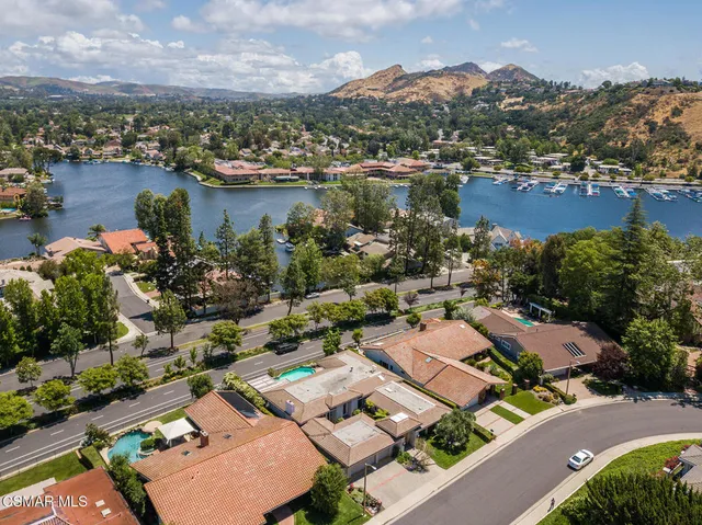 $2,895,000 | 32377 Lake Pleasant Drive, Westlake Village, CA 91361