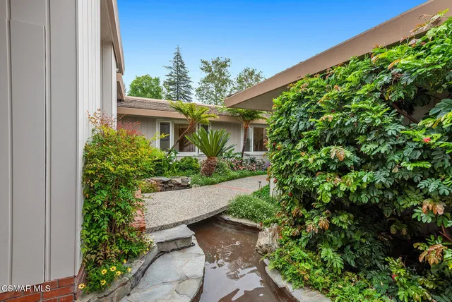 $2,895,000 | 32377 Lake Pleasant Drive, Westlake Village, CA 91361