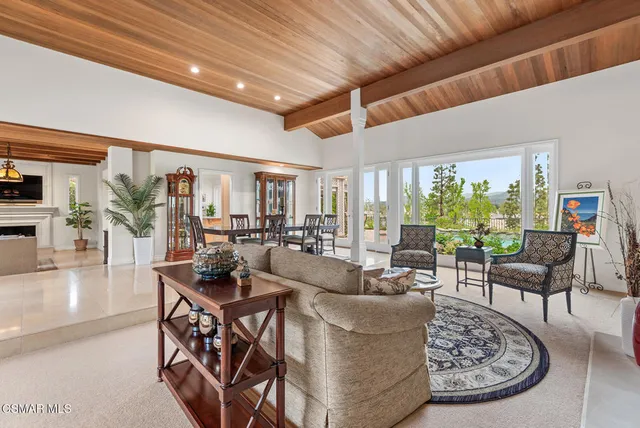 $2,895,000 | 32377 Lake Pleasant Drive, Westlake Village, CA 91361