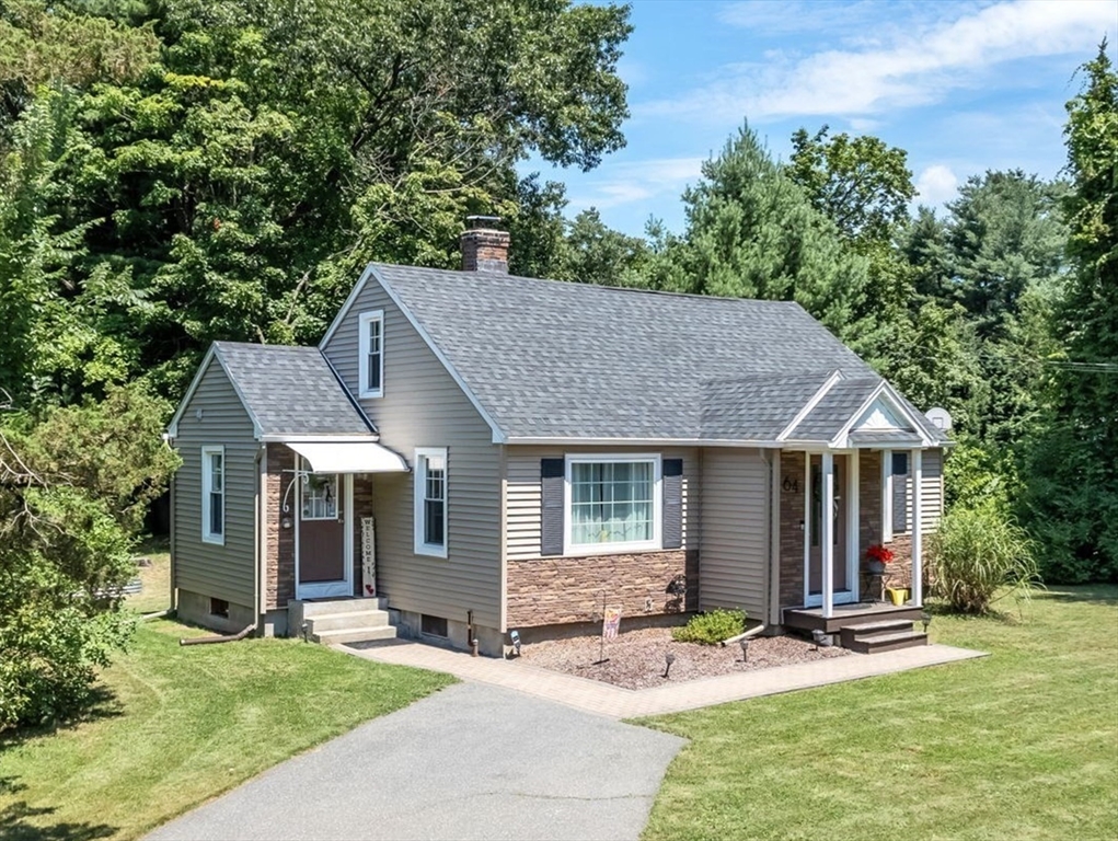 64 Old Boston Road Wilbraham, MA 01095 - Photo 1 of 23 Gallery Image 1