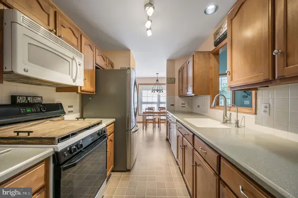 $354,900 | 19 Huntley Circle, Dover, DE 19901