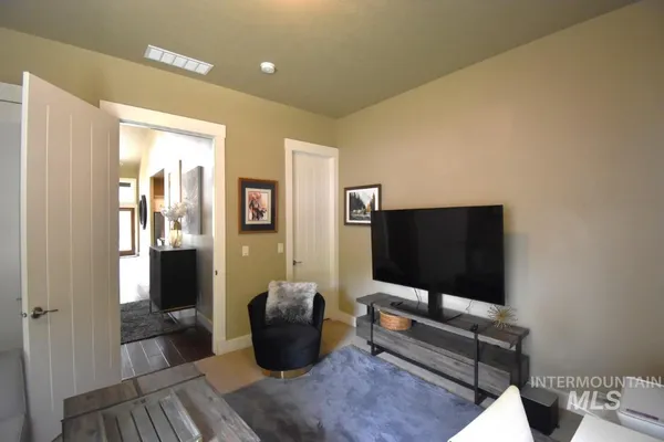 $3,000 | 1193 East Lone Shore Drive, Eagle, ID 83616