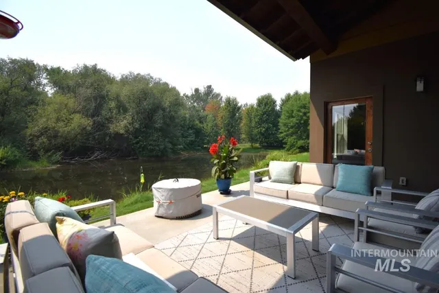 $3,000 | 1193 East Lone Shore Drive, Eagle, ID 83616