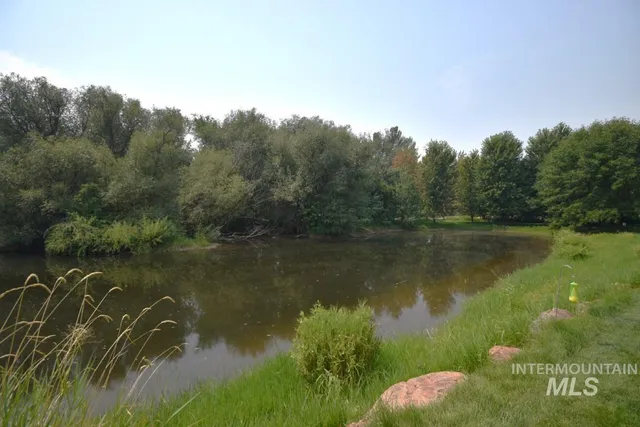 $3,000 | 1193 East Lone Shore Drive, Eagle, ID 83616