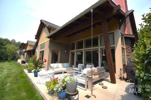 $3,000 | 1193 East Lone Shore Drive, Eagle, ID 83616