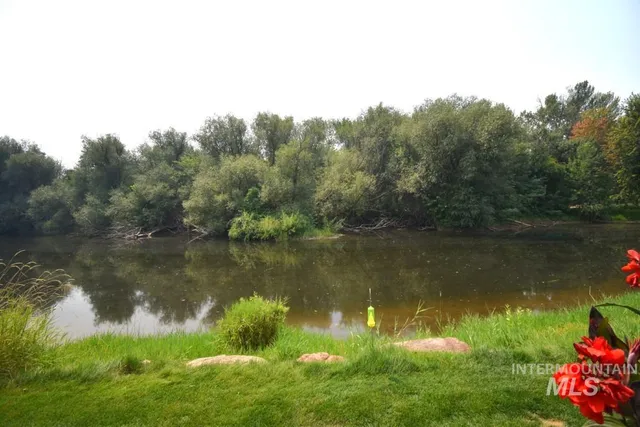 $3,000 | 1193 East Lone Shore Drive, Eagle, ID 83616