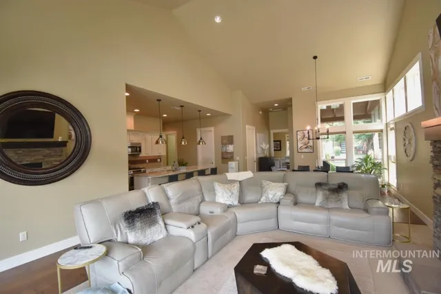 $3,000 | 1193 East Lone Shore Drive, Eagle, ID 83616