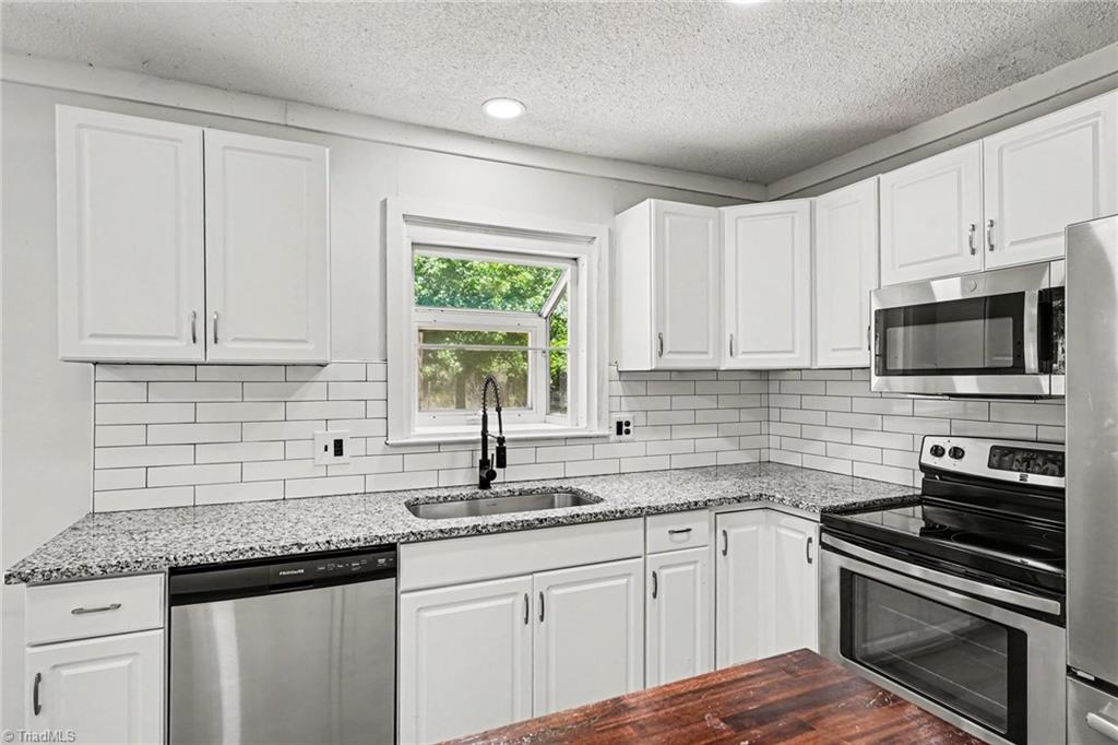 2975 Benny Lineberry Road Climax, NC 27233 - Photo 14 of 34