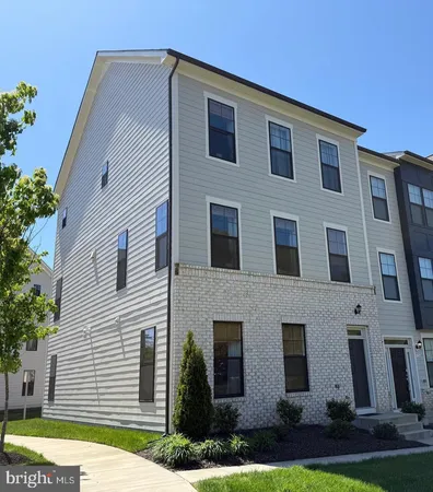$3,400 | 128 Kinross Lane, Fredericksburg, VA 22401