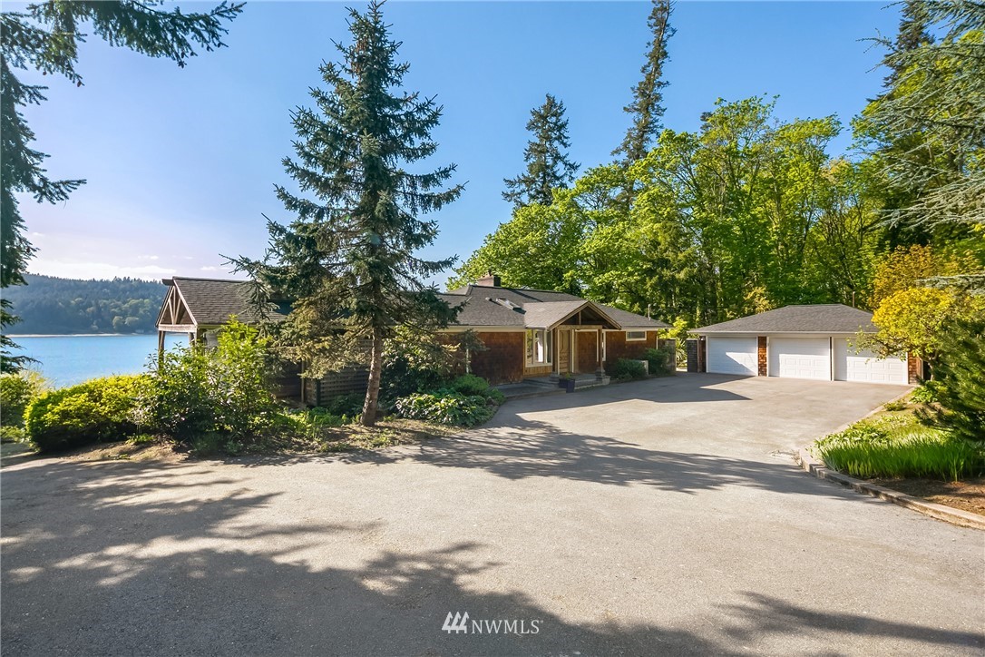 27225 Hake Road Southwest Vashon, WA 98070 - Photo 24 of 25 Gallery Image 24