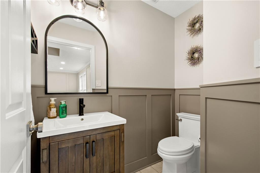 602 Birch Court Bridgeville, PA 15017 - Photo 22 of 47
