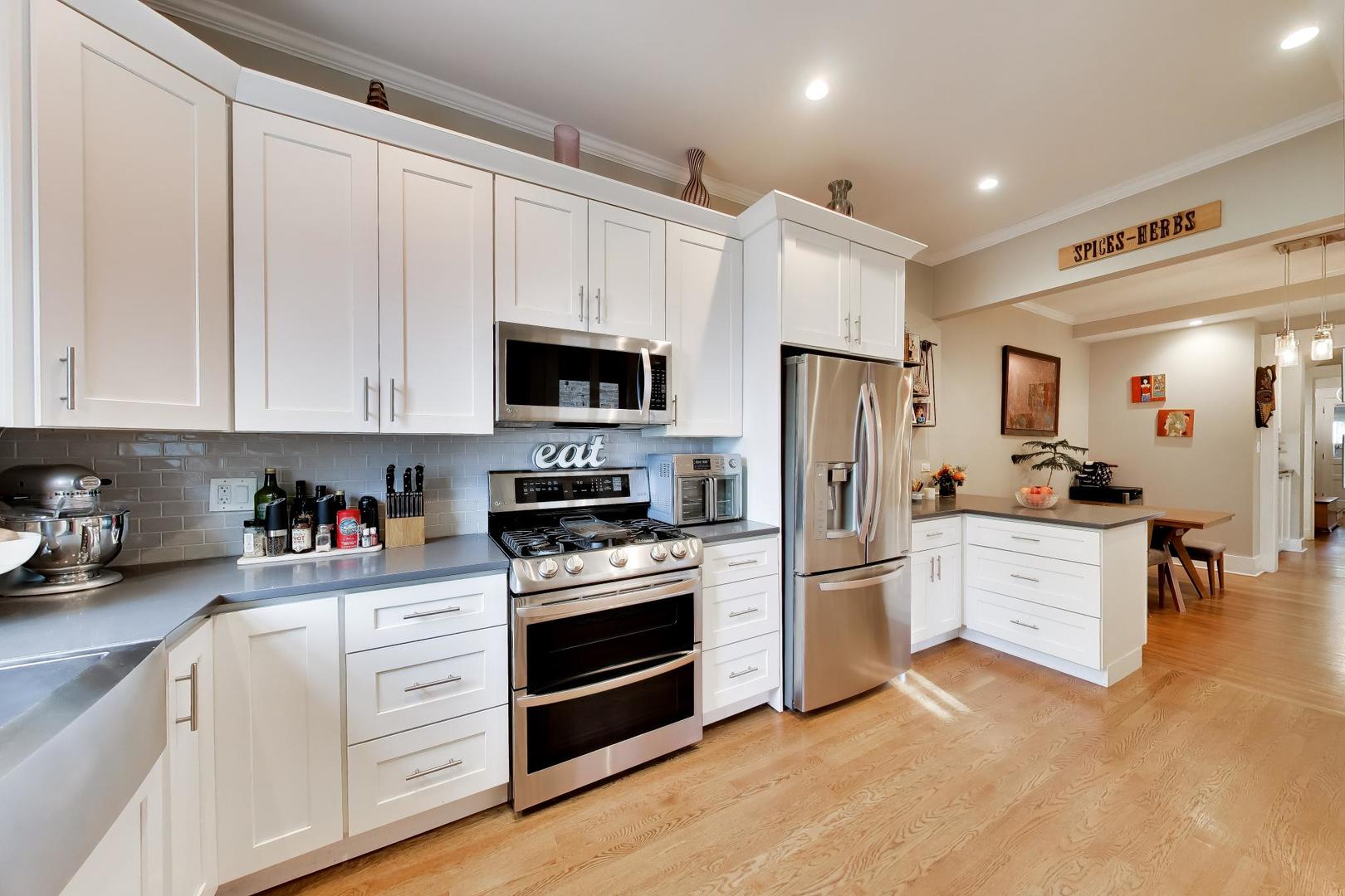 710 Washington Street Evanston, IL 60202 - Photo 11 of 41