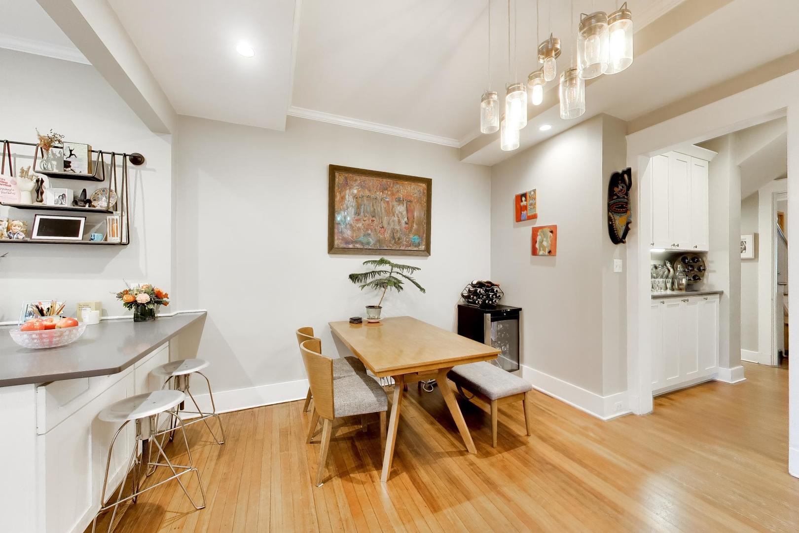 710 Washington Street Evanston, IL 60202 - Photo 13 of 41