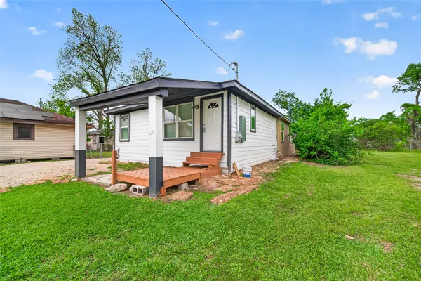 $1,000 | 6615 West Montgomery Road, Houston, TX 77091