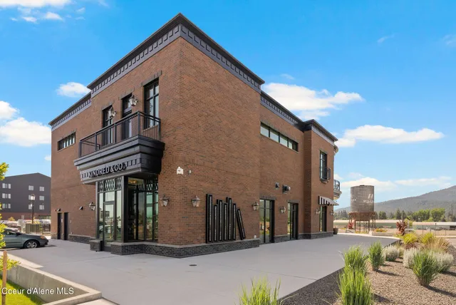 $375,000 | 1086 East 4th Avenue, Post Falls, ID 83854