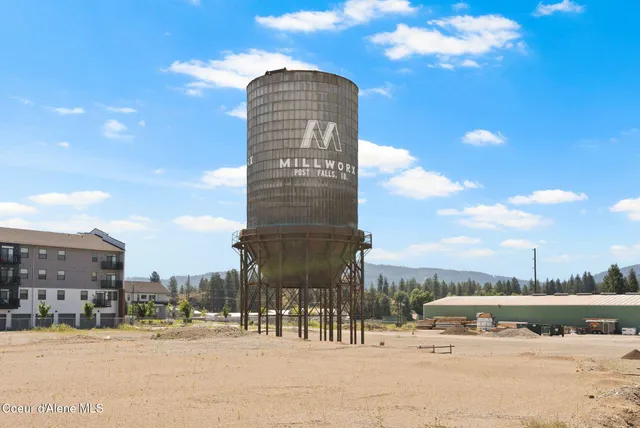 $375,000 | 1086 East 4th Avenue, Post Falls, ID 83854