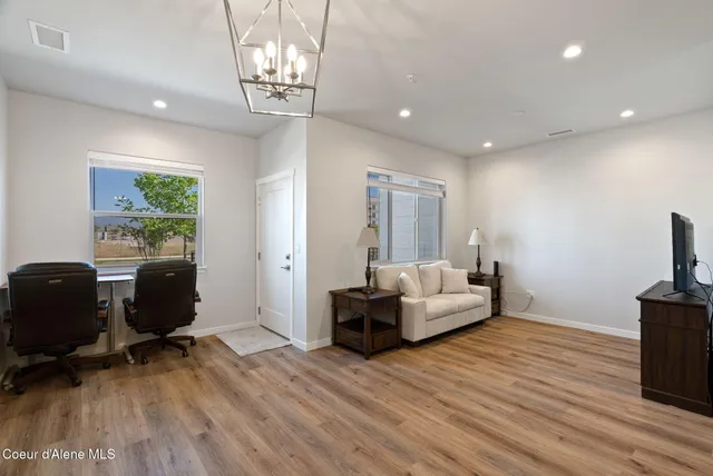 $375,000 | 1086 East 4th Avenue, Post Falls, ID 83854