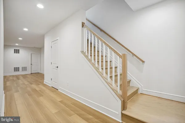 $4,995 | 23115 Glenwood Hts Circle, Brambleton, VA 20148