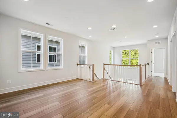 $4,995 | 23115 Glenwood Hts Circle, Brambleton, VA 20148