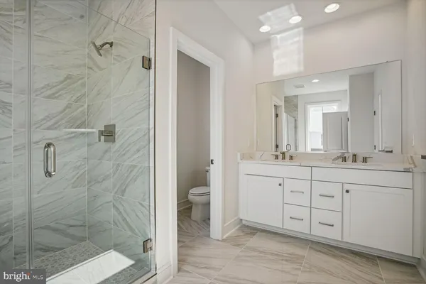 $4,995 | 23115 Glenwood Hts Circle, Brambleton, VA 20148