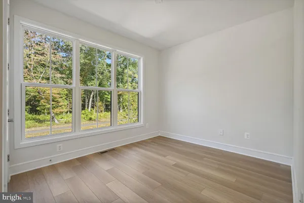 $4,995 | 23115 Glenwood Hts Circle, Brambleton, VA 20148