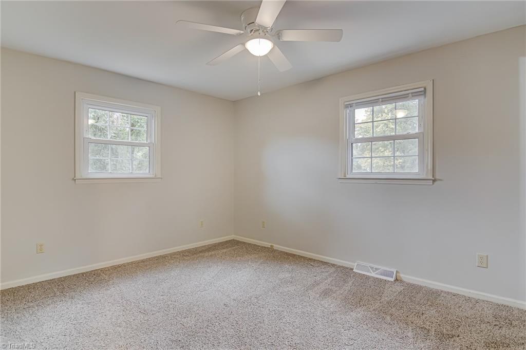 8140 Vance Road Kernersville, NC 27284 - Photo 13 of 34