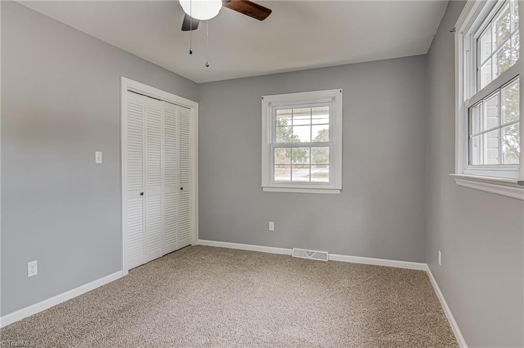 8140 Vance Road Kernersville, NC 27284 - Photo 17 of 34