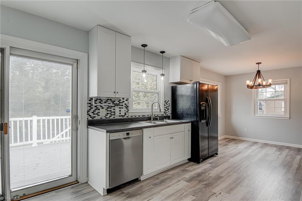 8140 Vance Road Kernersville, NC 27284 - Photo 9 of 34