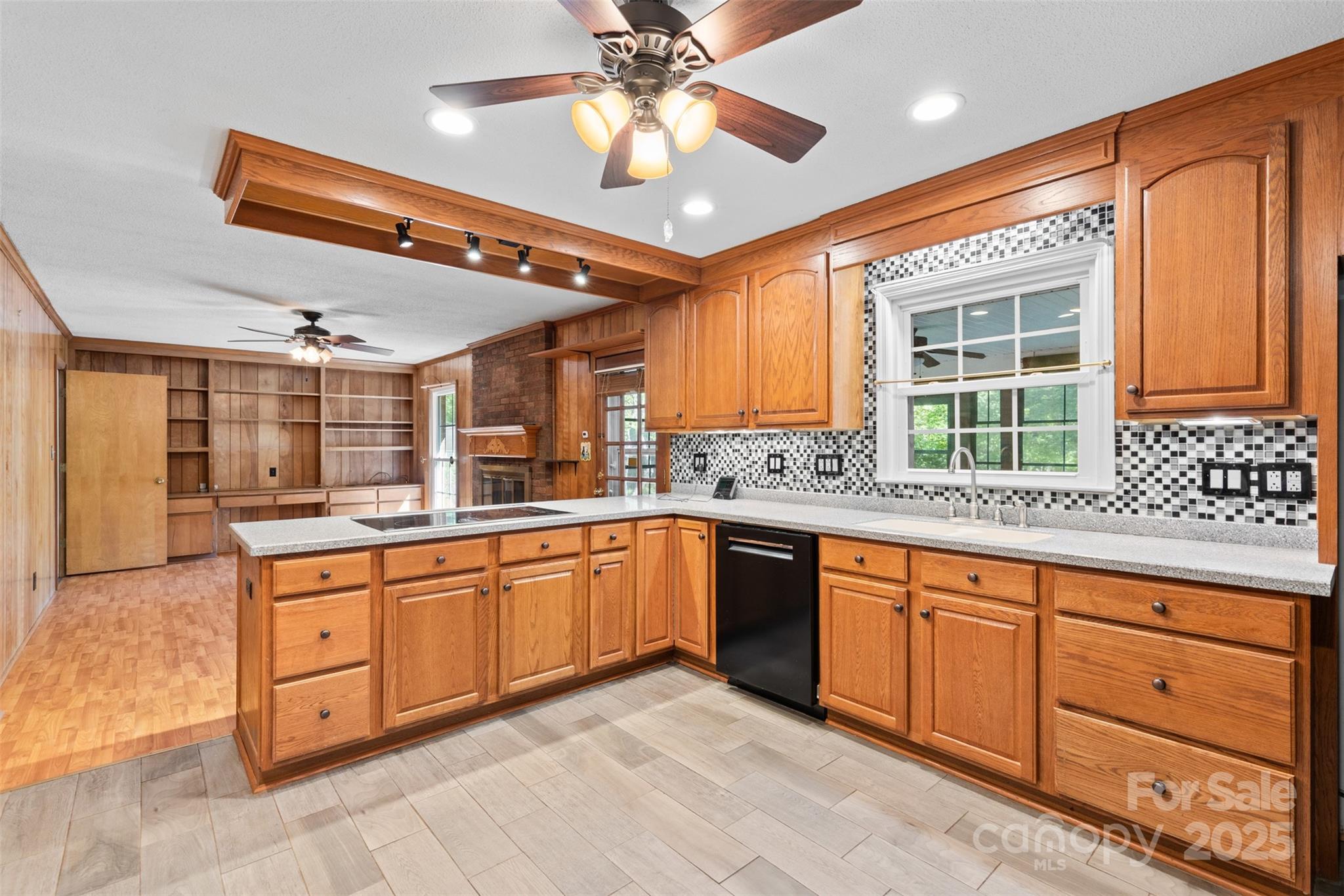 1633 Colony Road Rock Hill, SC 29730 - Photo 20 of 37 Gallery Image 20