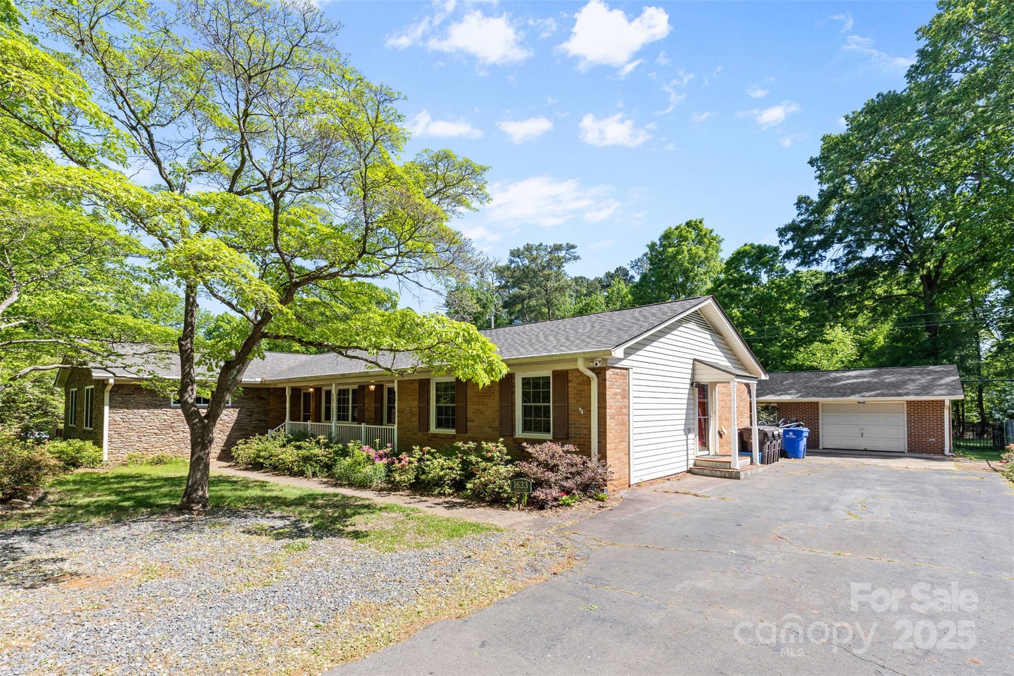 1633 Colony Road Rock Hill, SC 29730 - Photo 5 of 37 Gallery Image 5