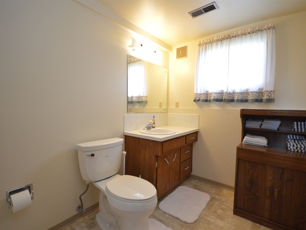 3120 West Strong Road Spokane, WA 99208 - Photo 13 of 17 Gallery Image 13
