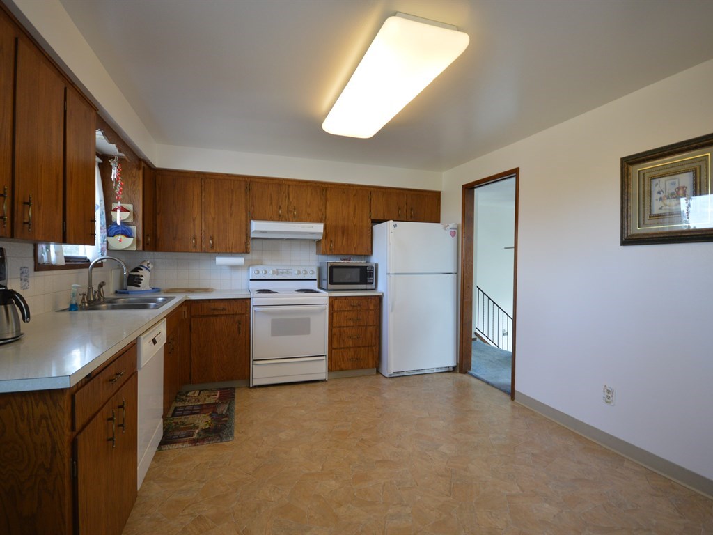 3120 West Strong Road Spokane, WA 99208 - Photo 3 of 17 Gallery Image 3