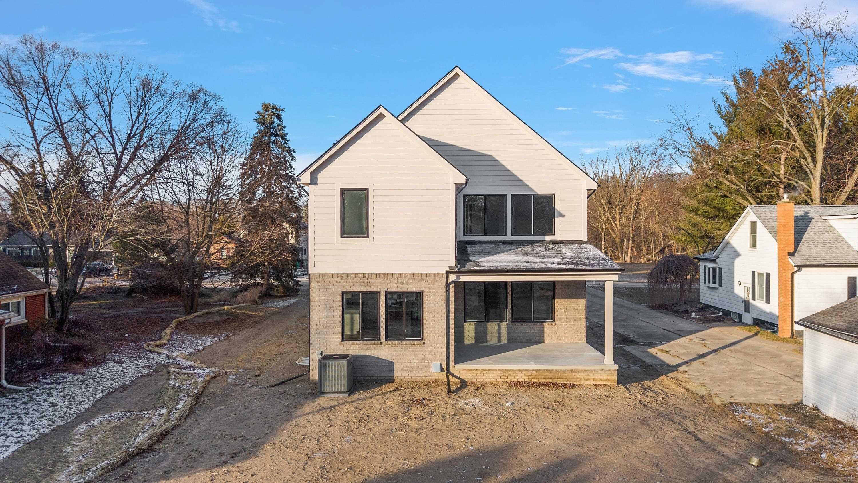45396 Deneweth Road Macomb, MI 48042 - Photo 5 of 26