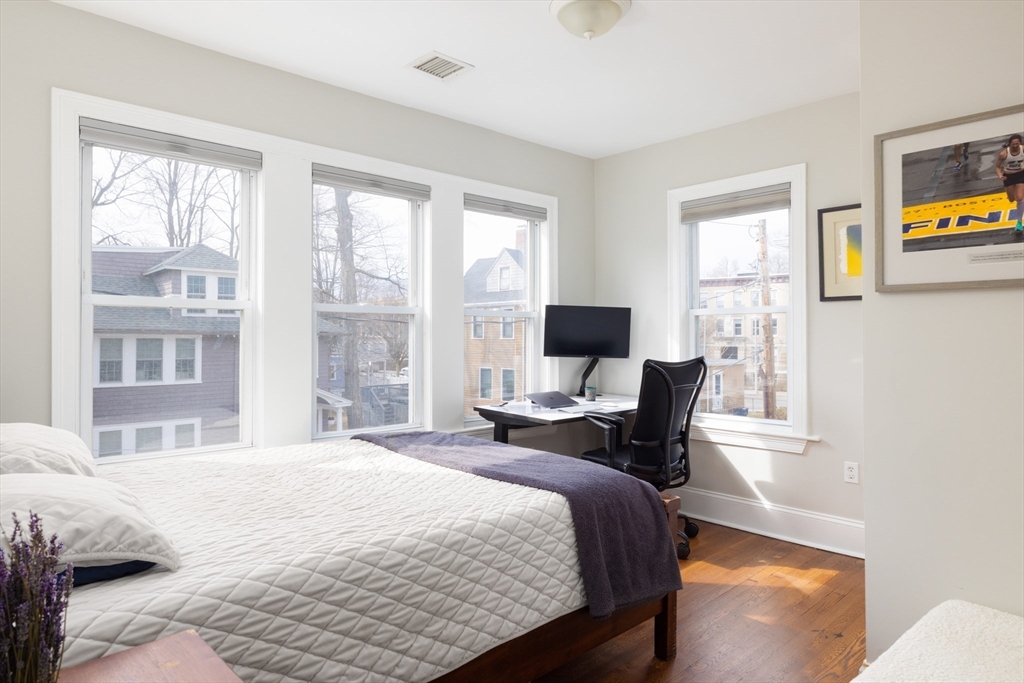 14 Hathaway Street, Unit 2 Boston, MA 02130 - Photo 8 of 11