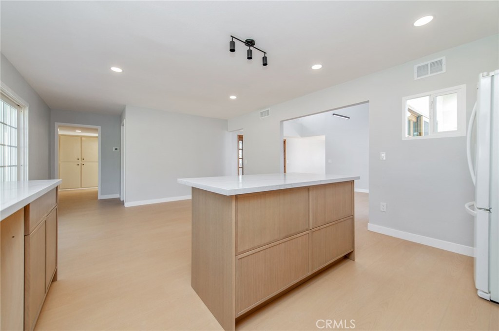 19412 Sierra Chula Road Irvine, CA 92603 - Photo 21 of 37