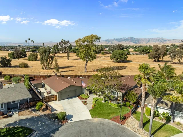 $969,000 | 60 Dots Circle, Hollister, CA 95023