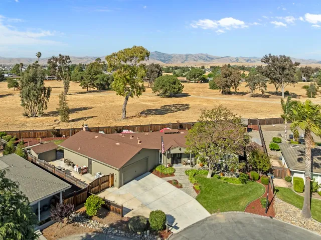 $969,000 | 60 Dots Circle, Hollister, CA 95023