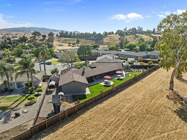 $969,000 | 60 Dots Circle, Hollister, CA 95023