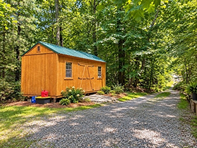465 Shepherds Run Purlear, NC 28665 - Photo 10 of 16 Gallery Image 10