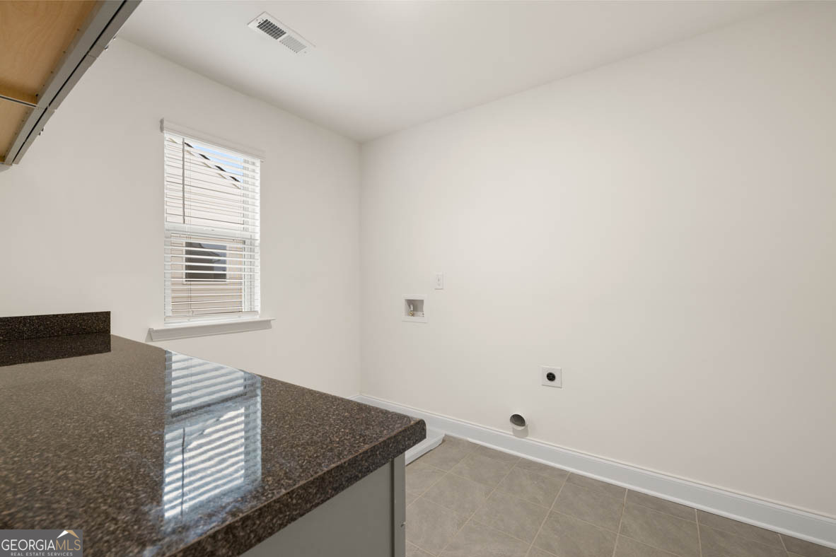 1907 Endress Circle Hampton, GA 30228 - Photo 39 of 46