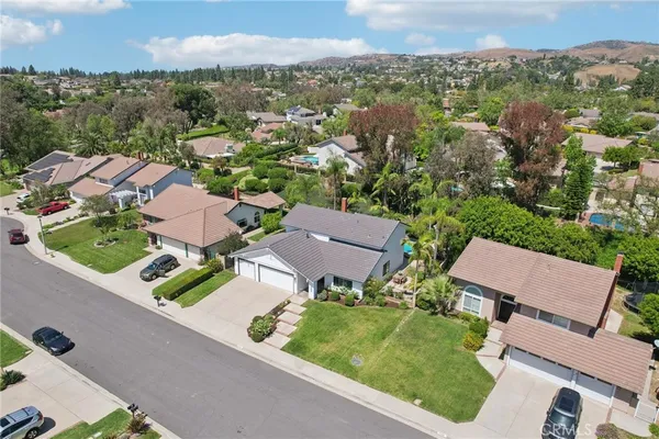 $1,395,000 | 21159 VÃa Noriega, Yorba Linda, CA 92887