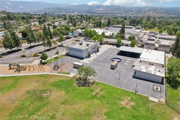 $1,395,000 | 21159 VÃa Noriega, Yorba Linda, CA 92887