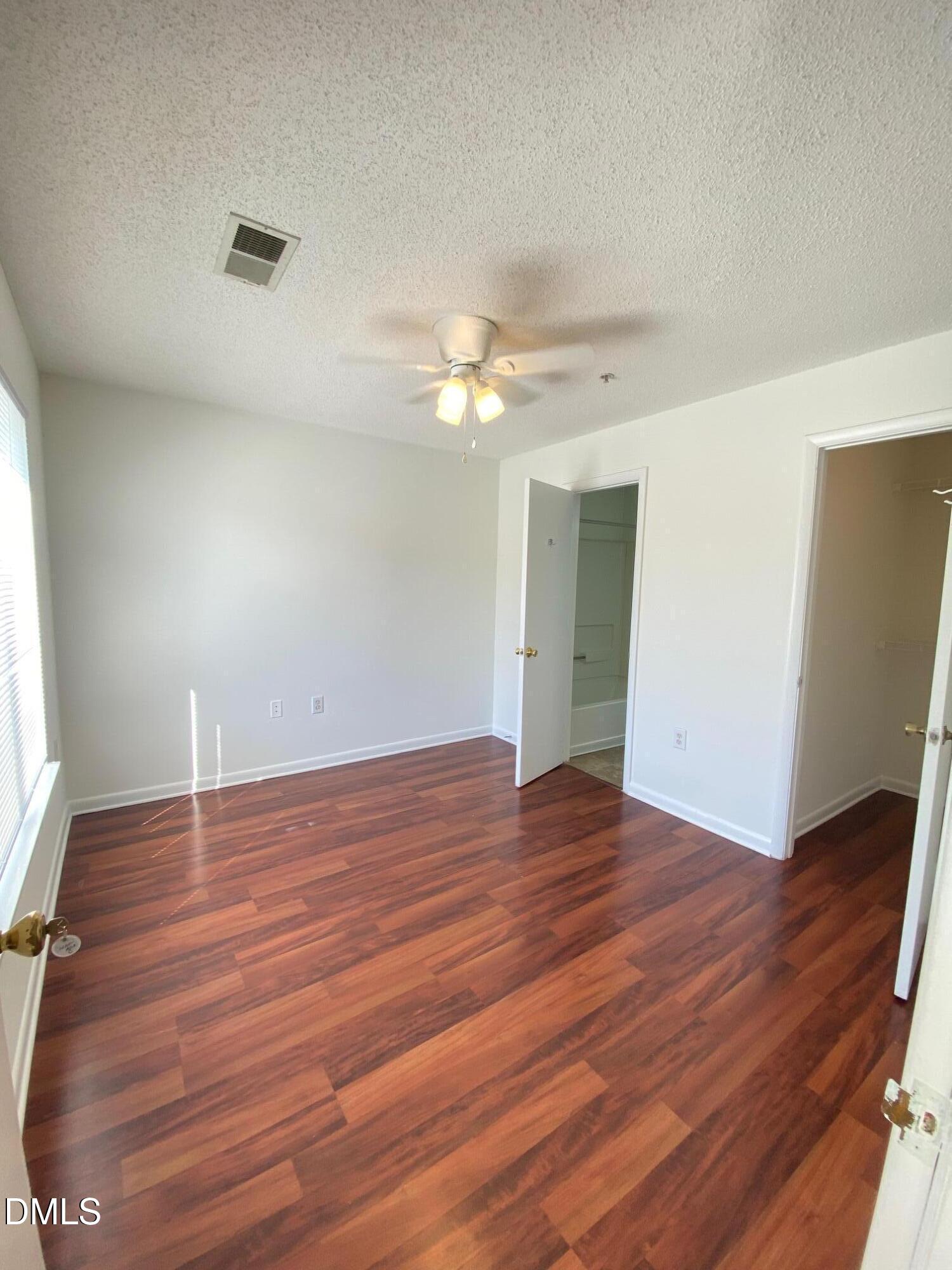 1220 University Court, Unit 203 Raleigh, NC 27606 - Photo 14 of 31 IMG_1495