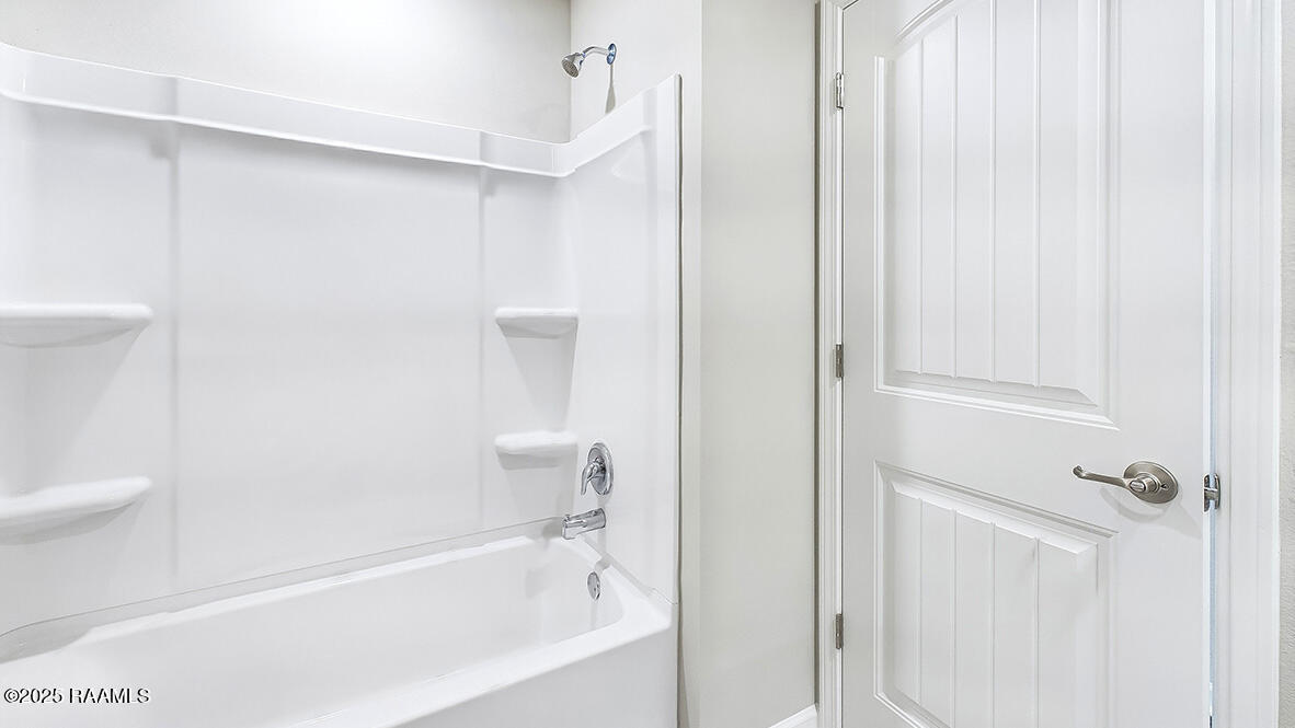 150 Cottage Cove Maurice, LA 70555 - Photo 14 of 29 150 Cottage Cove Drive, Maurice, LA