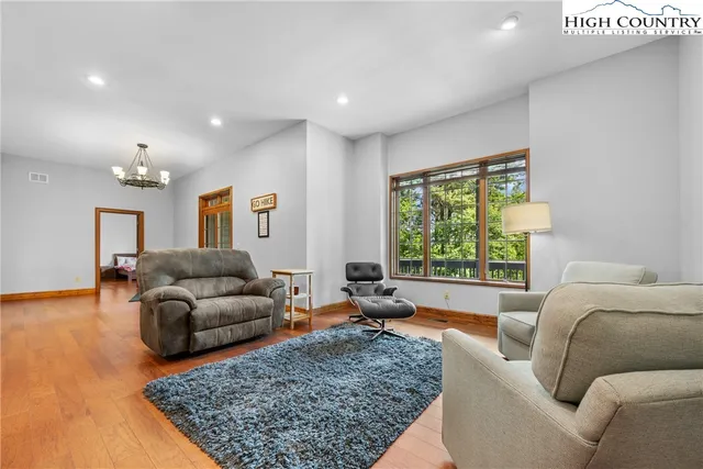 $1,225,000 | 128 East Pinecrest Court, Boone, NC 28607