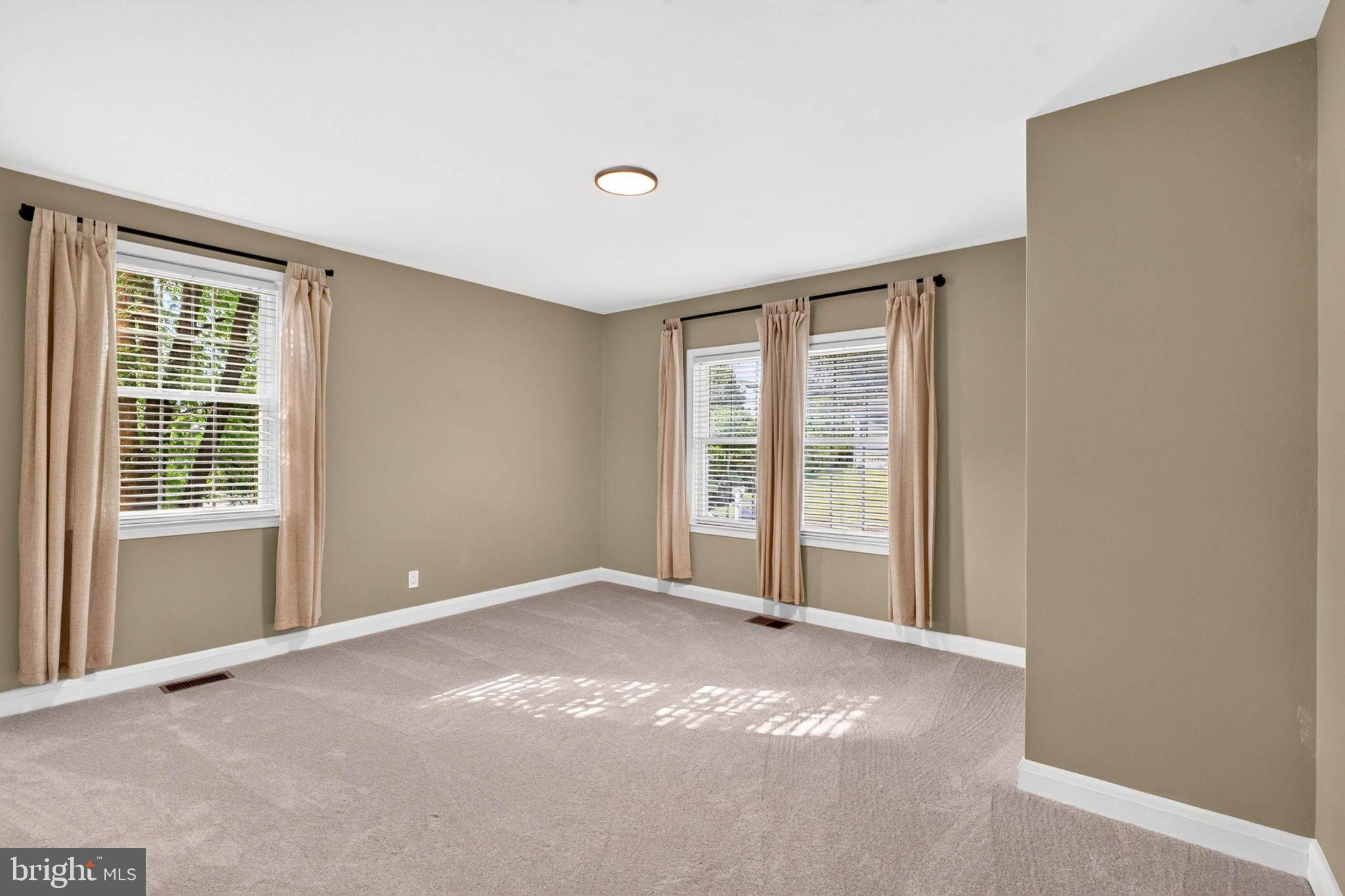 515 South Rolling Road Baltimore, MD 21228 - Photo 24 of 72 Gallery Image 24