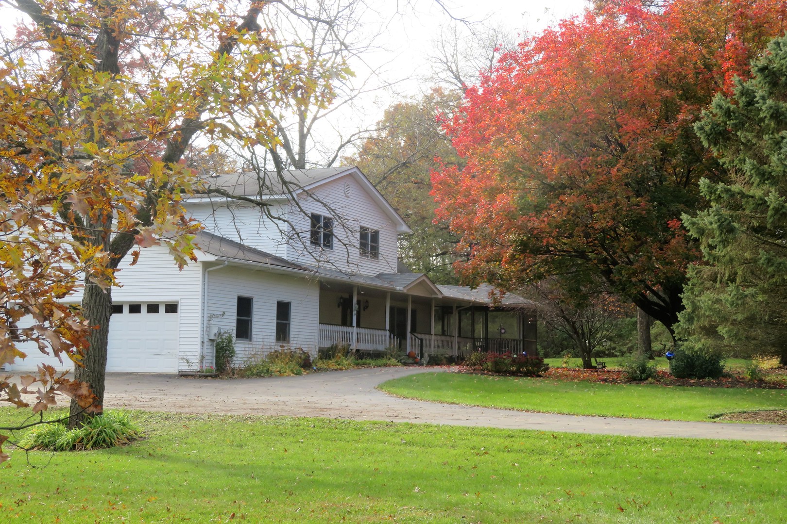 2515 Hawthorn Road Marengo, IL 60152 - Photo 2 of 36