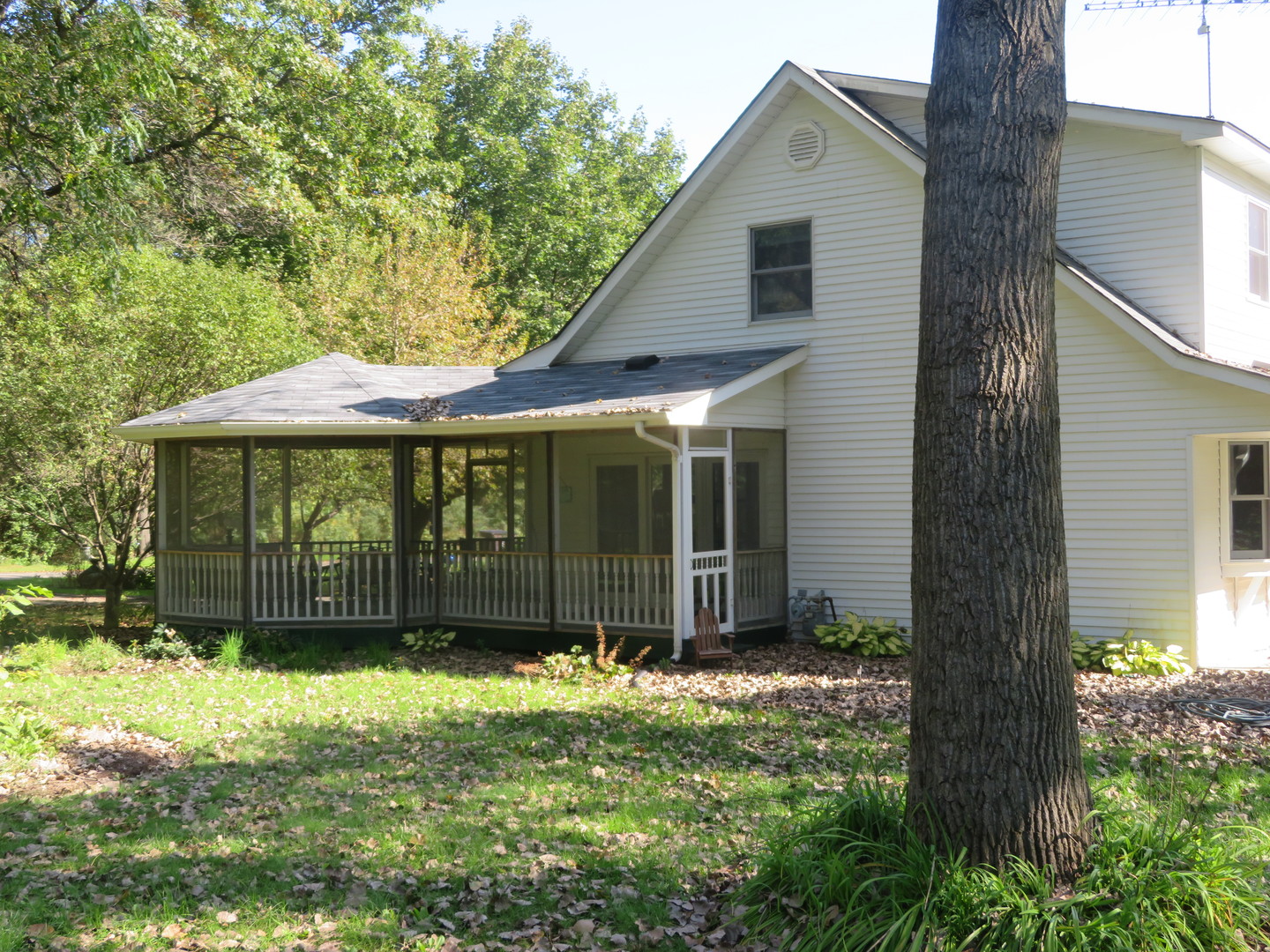 2515 Hawthorn Road Marengo, IL 60152 - Photo 12 of 36